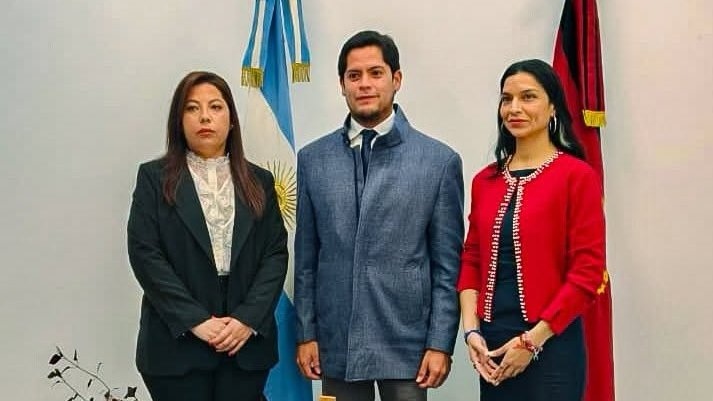 Bustillos asume como Secretaria de Cultura y Turismo en Tartagal HOP2W0ZX0AAr3Sq