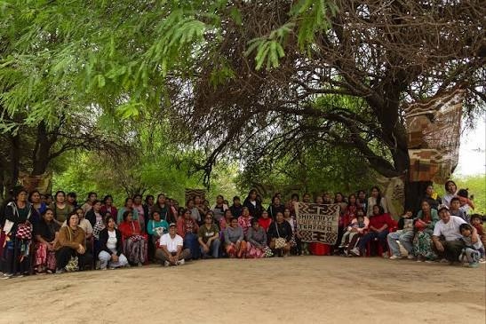 grupo de tejedoras