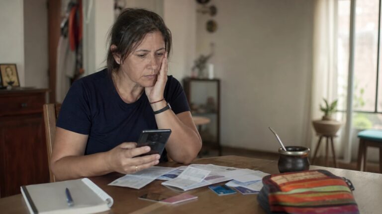 mujer preocupadas